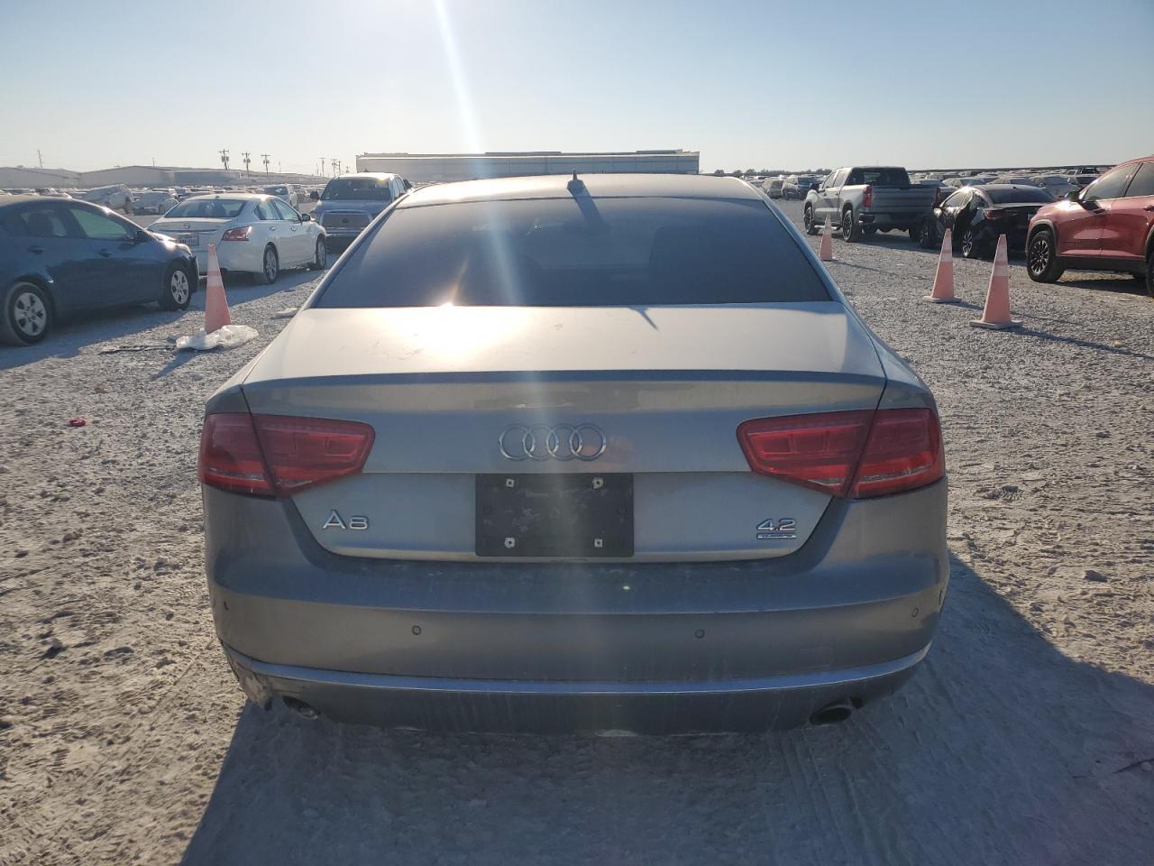 2012 Audi A8 Quattro - Фото 6