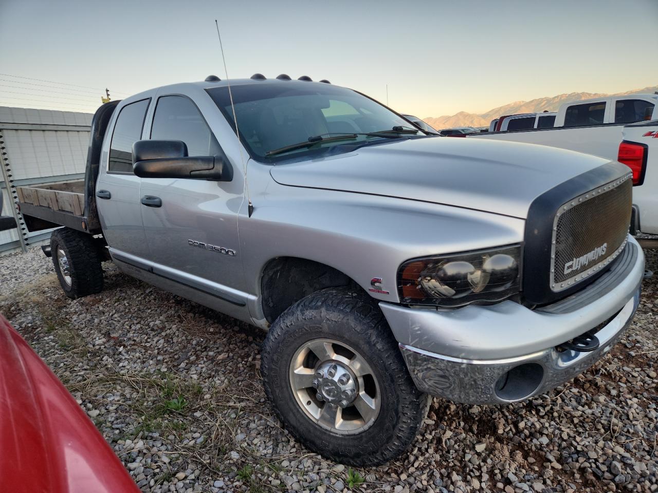2005 Dodge Ram 3500 St - Фото 4
