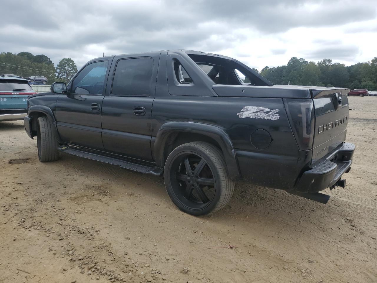 2004 Chevrolet Avalanche K1500 - Фото 2