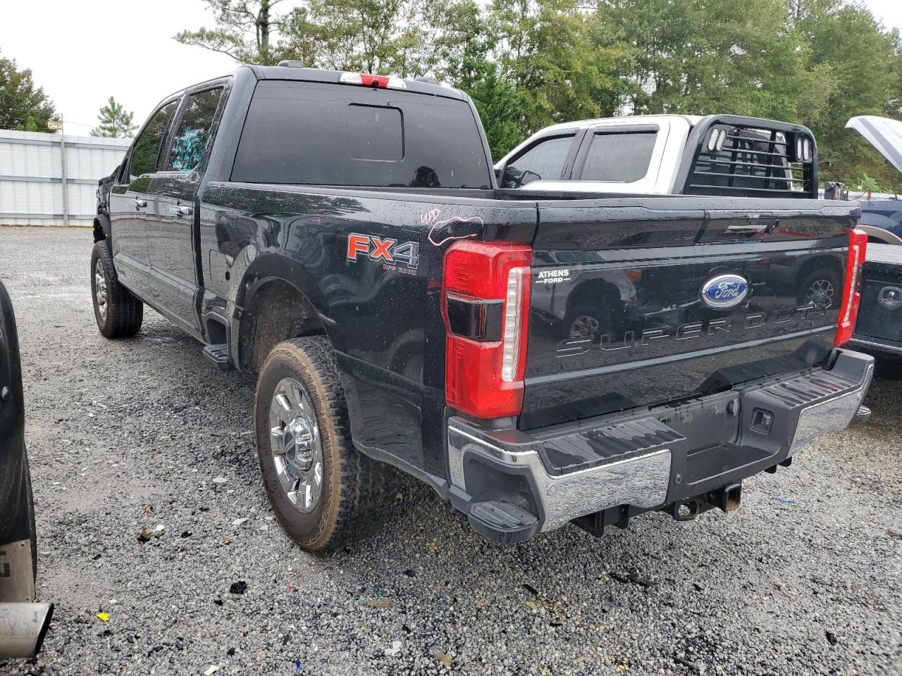 2024 Ford F250 Super Duty - Фото 2