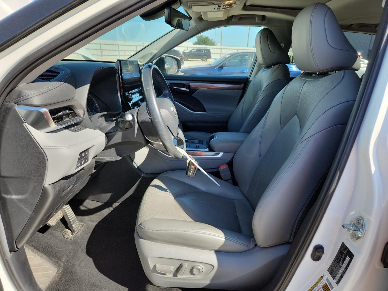 2020 Toyota Highlander Hybrid Limited - Фото 7