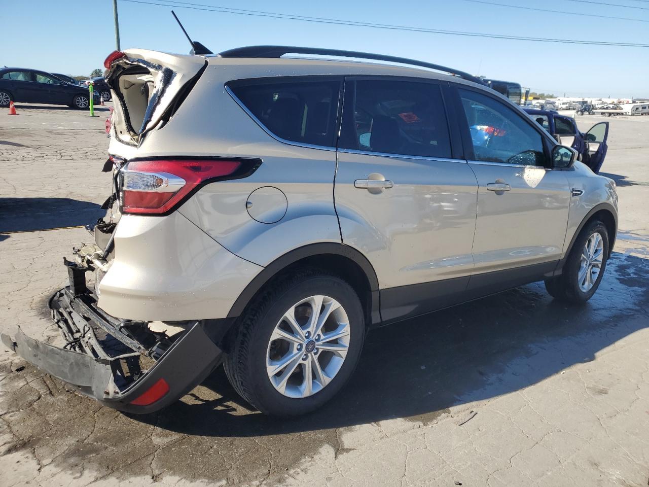 2018 Ford Escape Sel - Фото 3