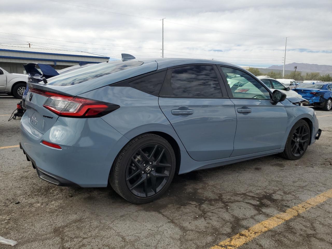 2022 Honda Civic Sport - Фото 3