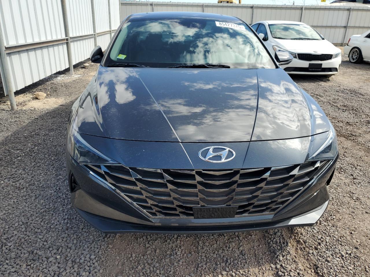 2022 Hyundai Elantra Sel - Image 5