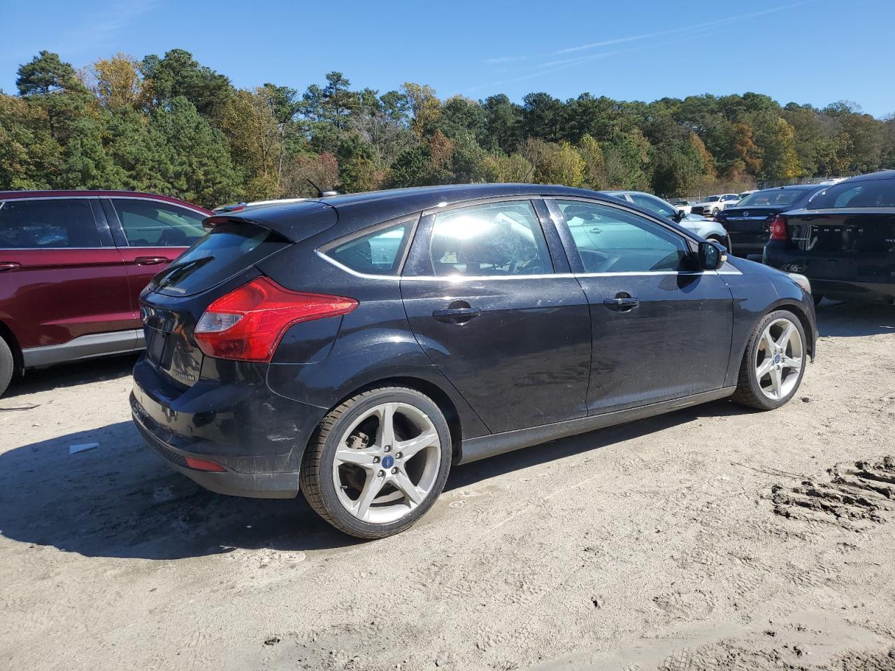 2012 Ford Focus Titanium - Фото 3