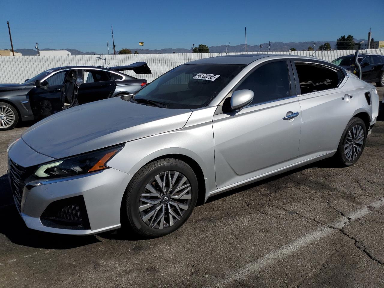 2024 Nissan Altima Sv