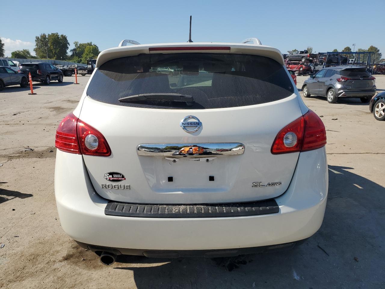 2013 Nissan Rogue S - Фото 6