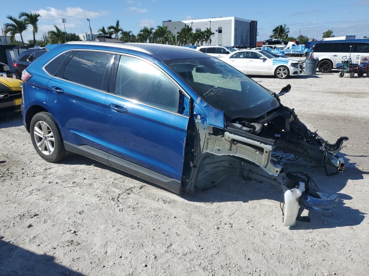 2020 Ford Edge Sel - Фото 4