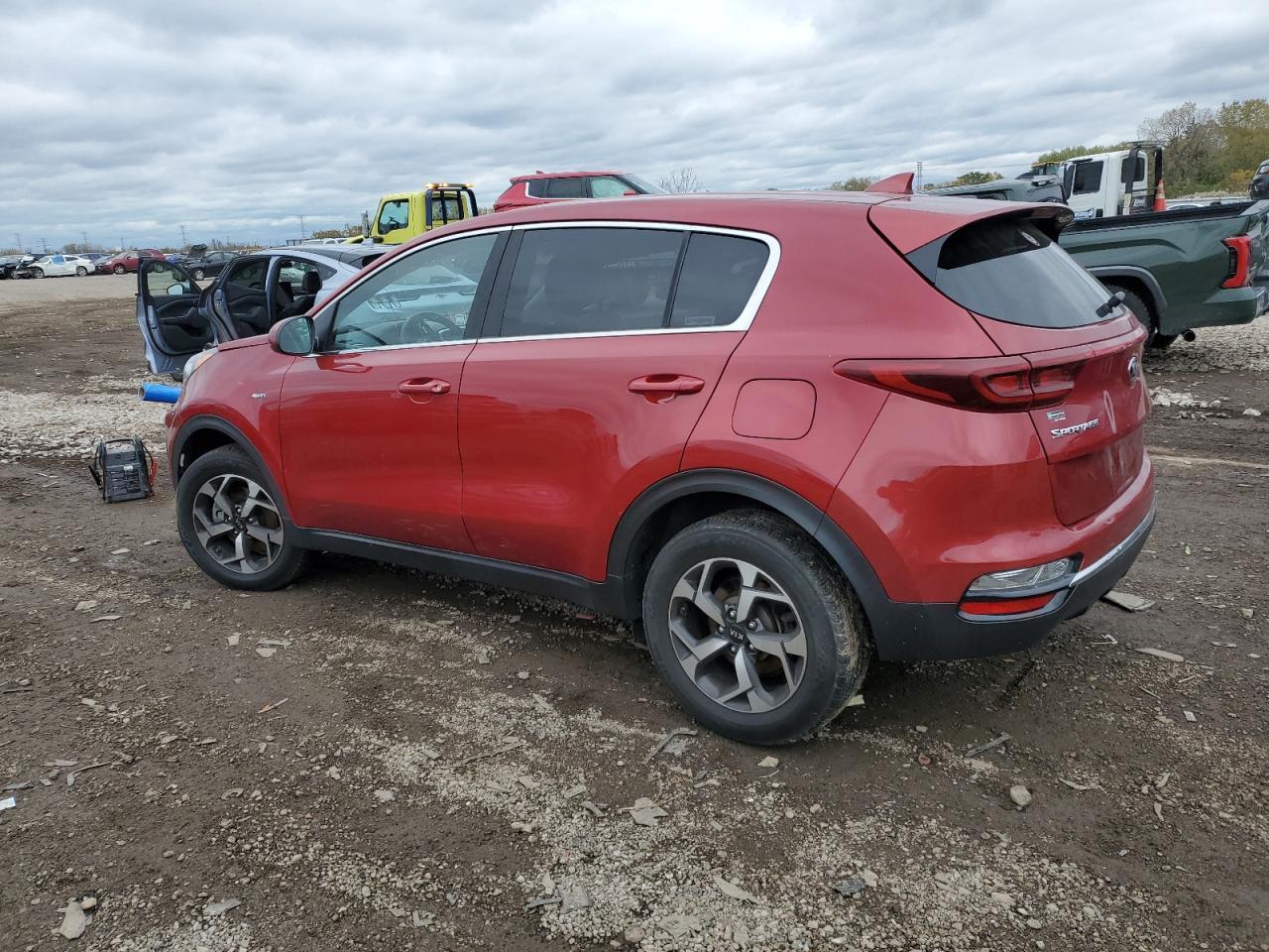 2021 Kia Sportage Lx - Фото 2