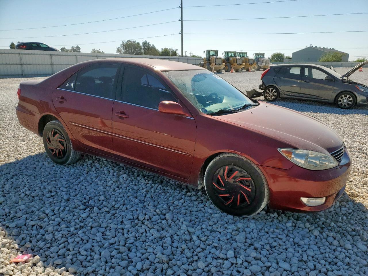 2005 Toyota Camry Le - Фото 4