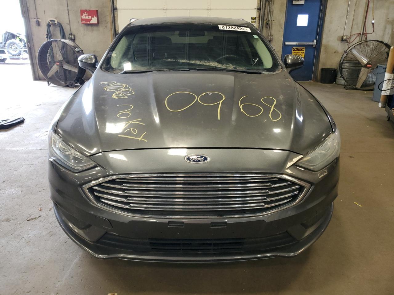 2017 Ford Fusion Se - Фото 5