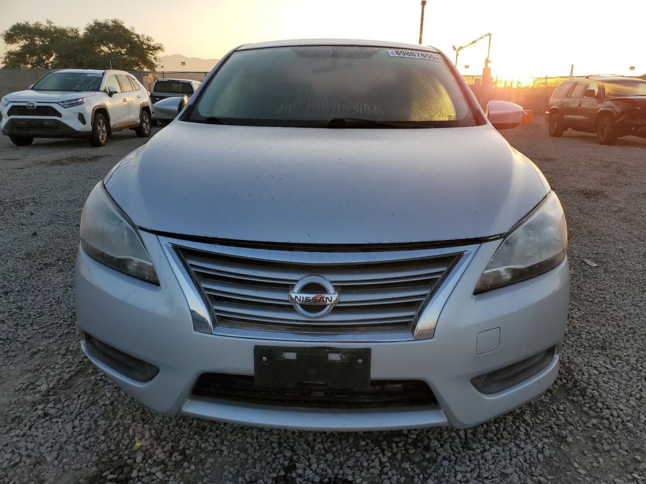 2014 Nissan Sentra S - Фото 5