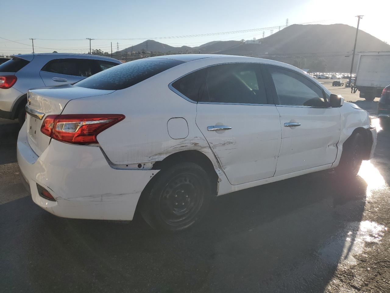 2018 Nissan Sentra S - Image 3