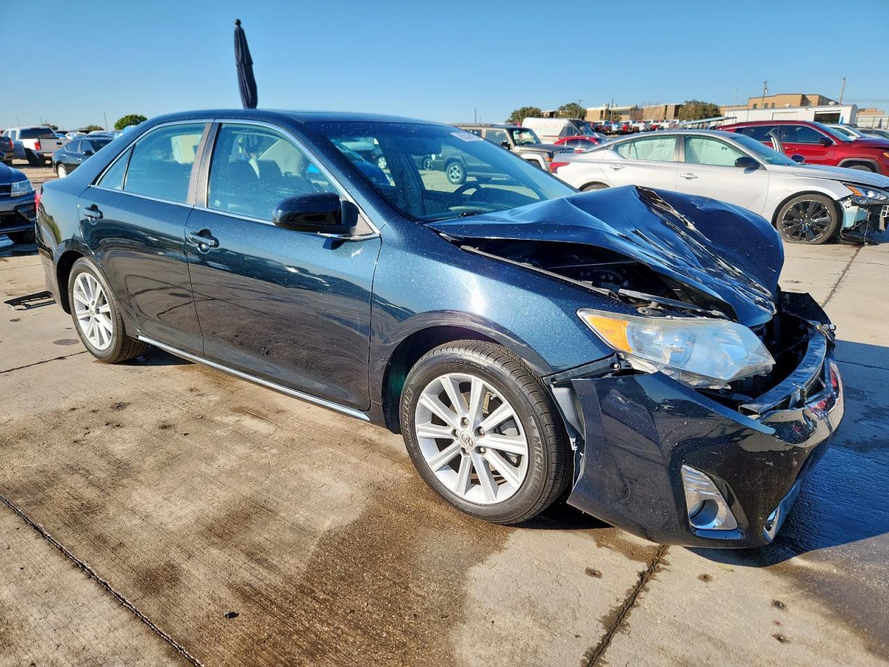 2012 Toyota Camry Base - Фото 4