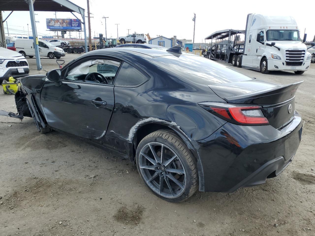 2025 Toyota Gr 86 Premium - Фото 2