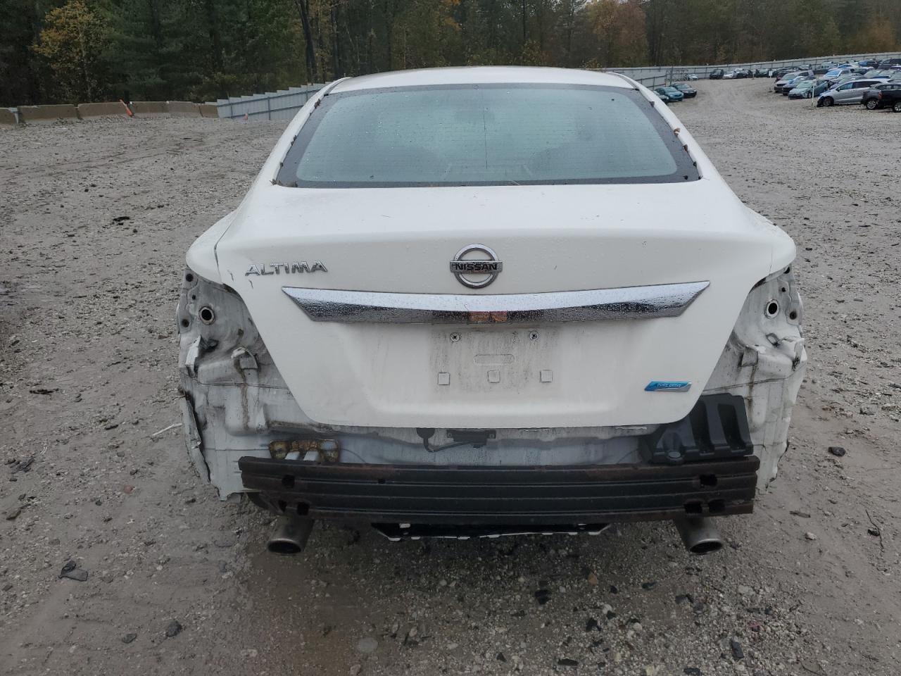 2015 Nissan Altima 2.5 - Image 6