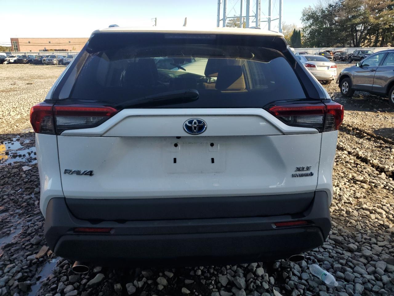 2021 Toyota Rav4 Xle - Image 6