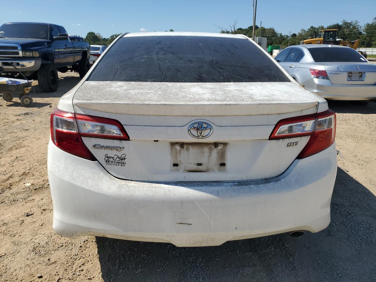 2014 Toyota Camry L - Фото 6