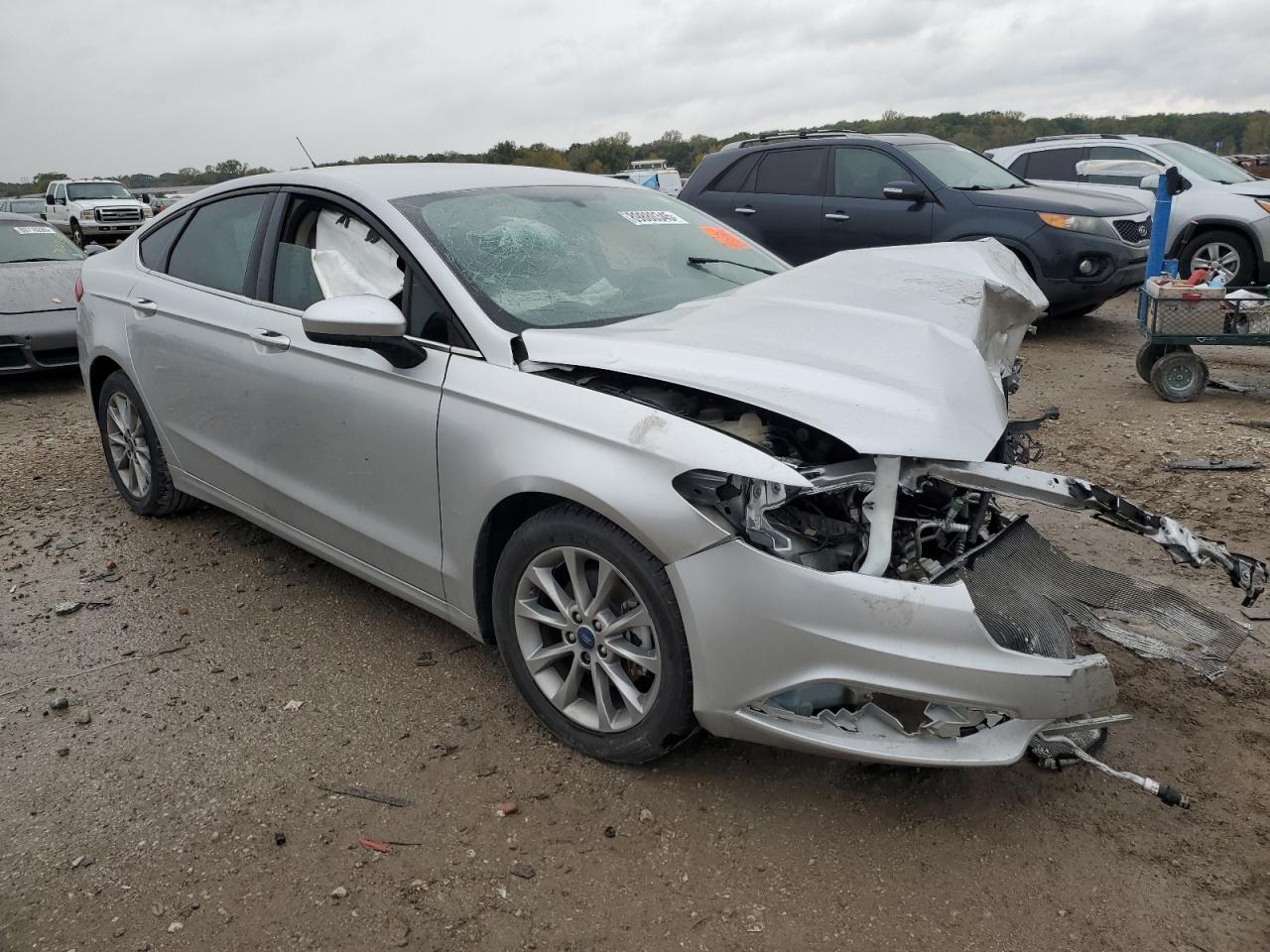 2017 Ford Fusion Se - Фото 4