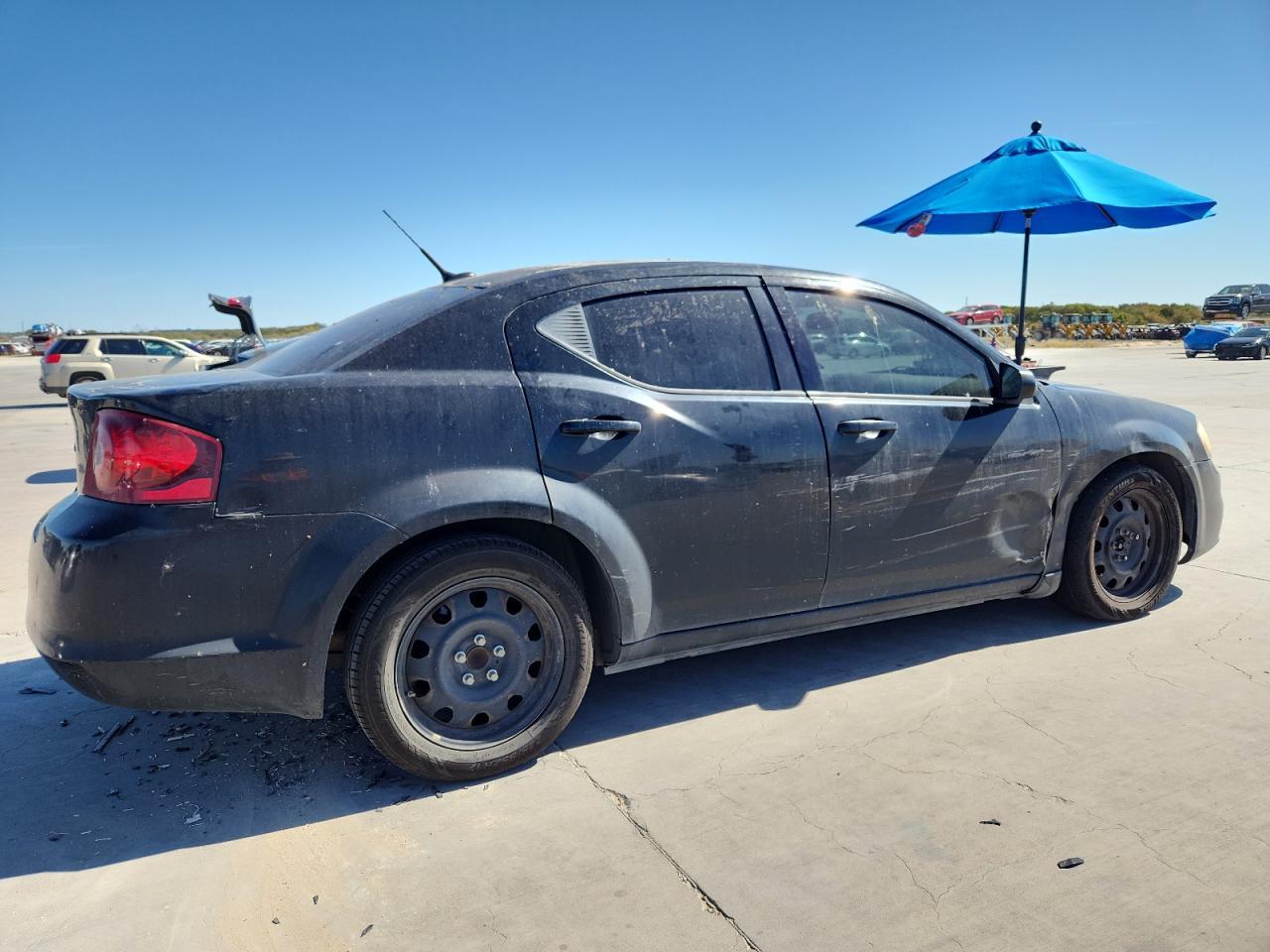 2013 Dodge Avenger - Image 3