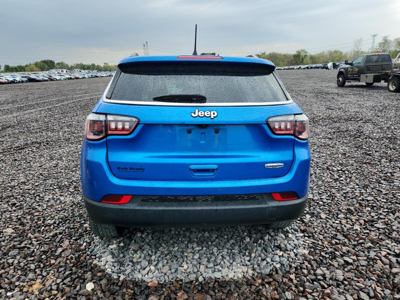 2022 Jeep Compass Latitude - Image 6