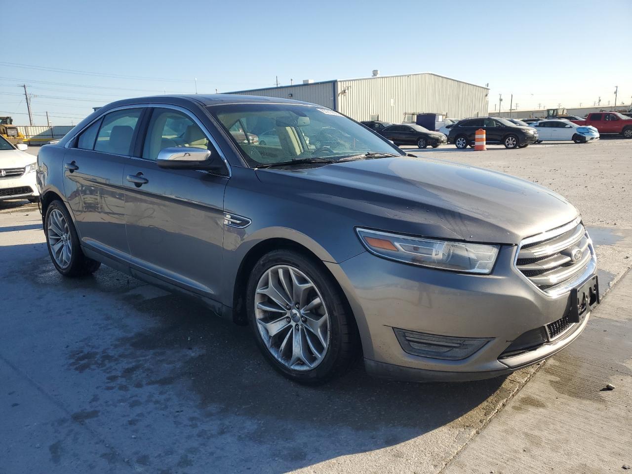 2013 Ford Taurus Limited - Фото 4