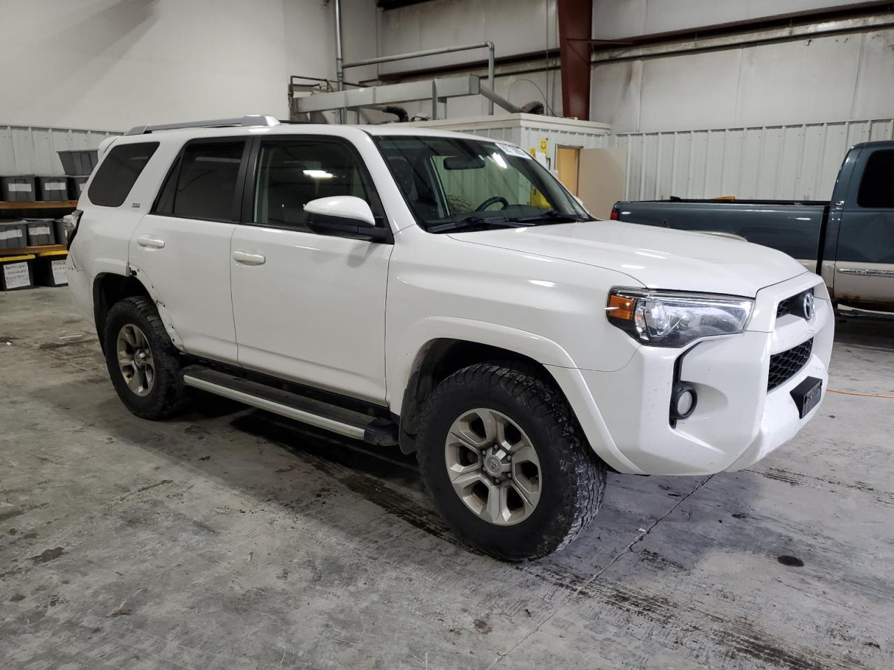 2018 Toyota 4Runner Sr5/Sr5 Premium - Фото 4