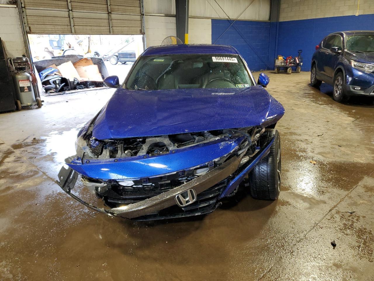 2018 Honda Accord Sport - Image 5