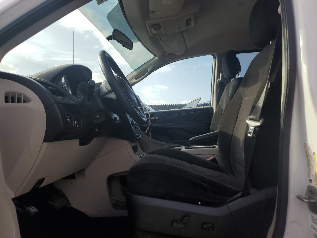 2014 Dodge Grand Caravan Sxt - Image 7