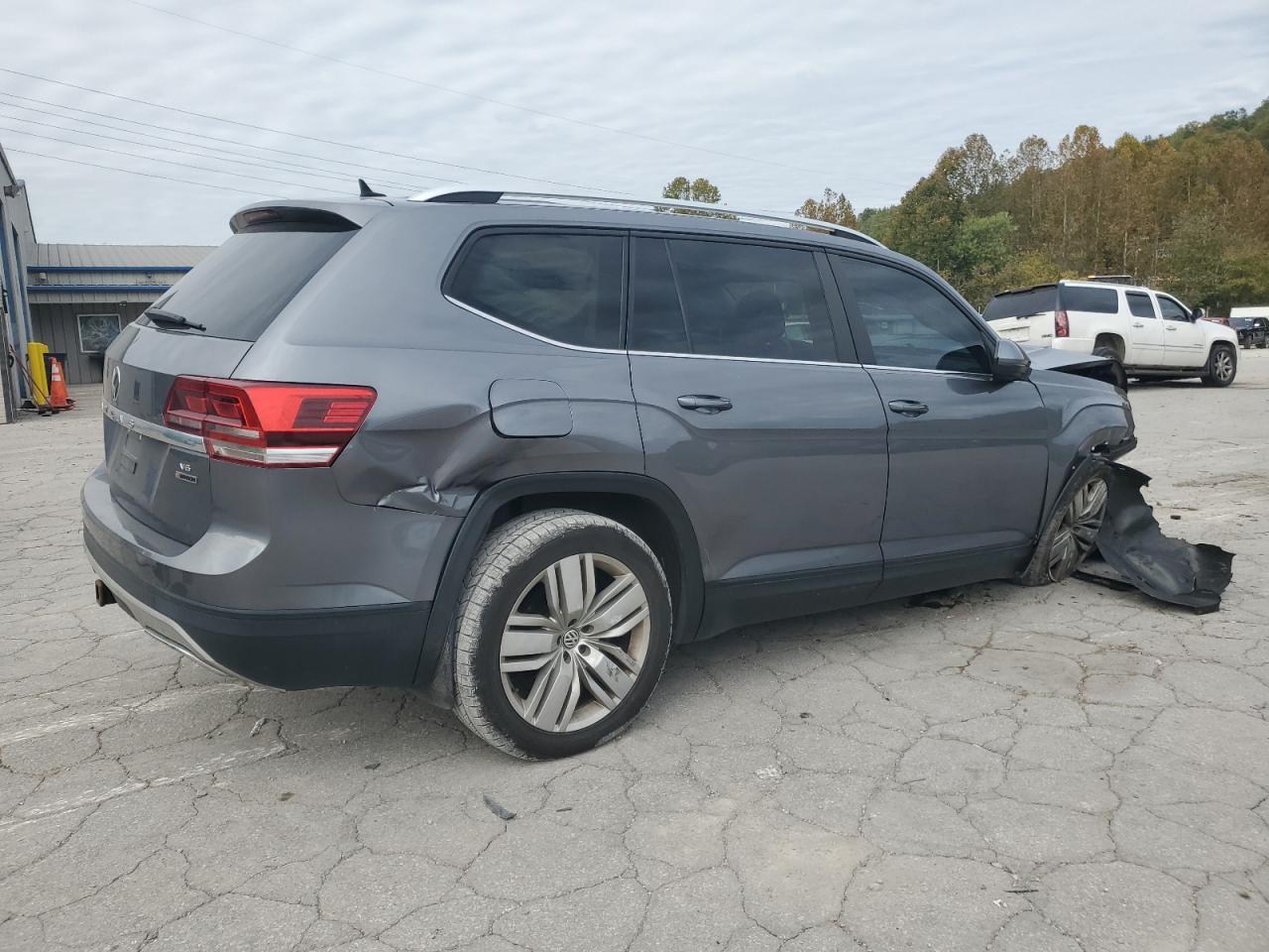 2019 Volkswagen Atlas Se - Фото 3