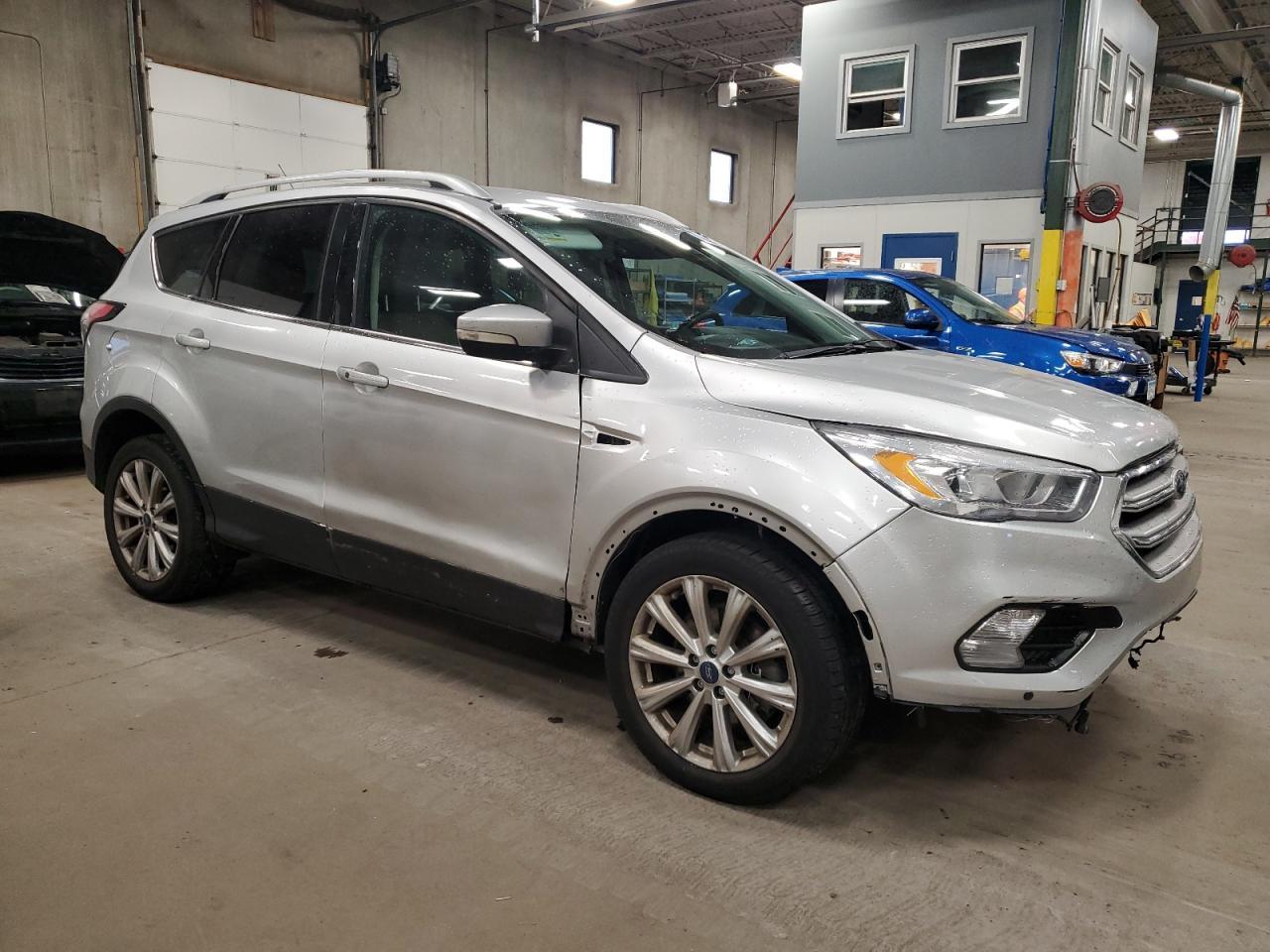 2017 Ford Escape Titanium - Фото 4