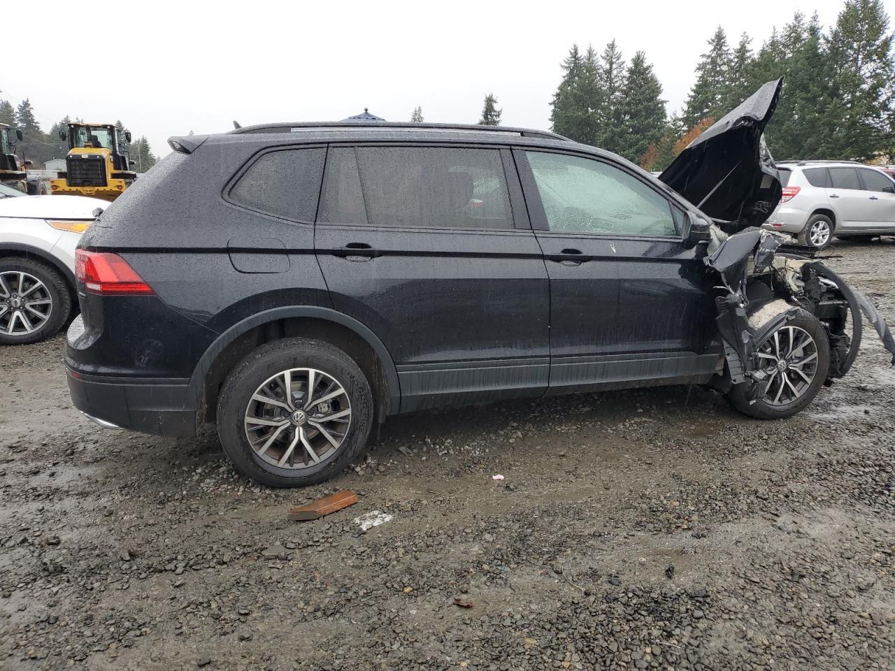 2021 Volkswagen Tiguan S - Фото 3