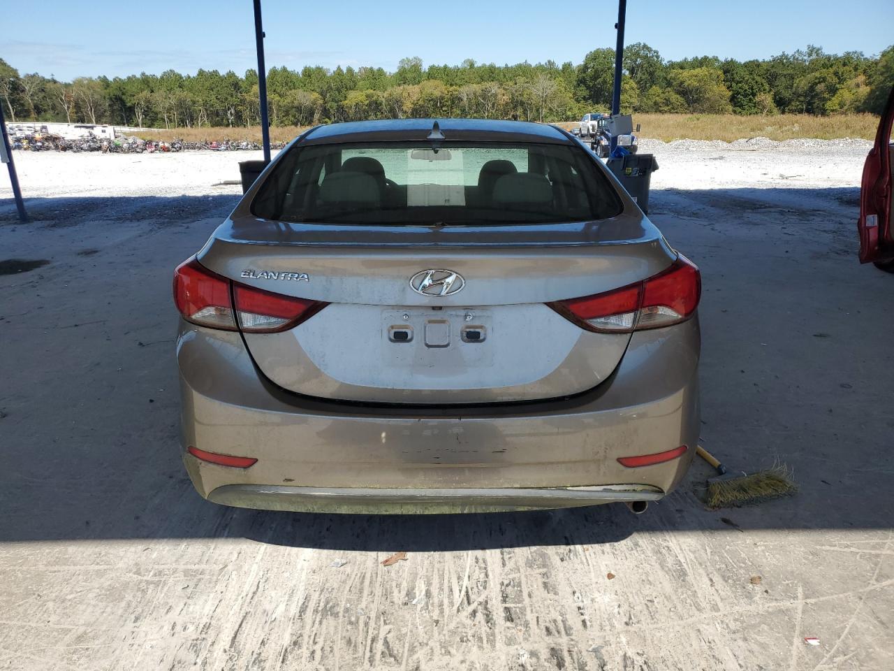 2014 Hyundai Elantra Se - Фото 6