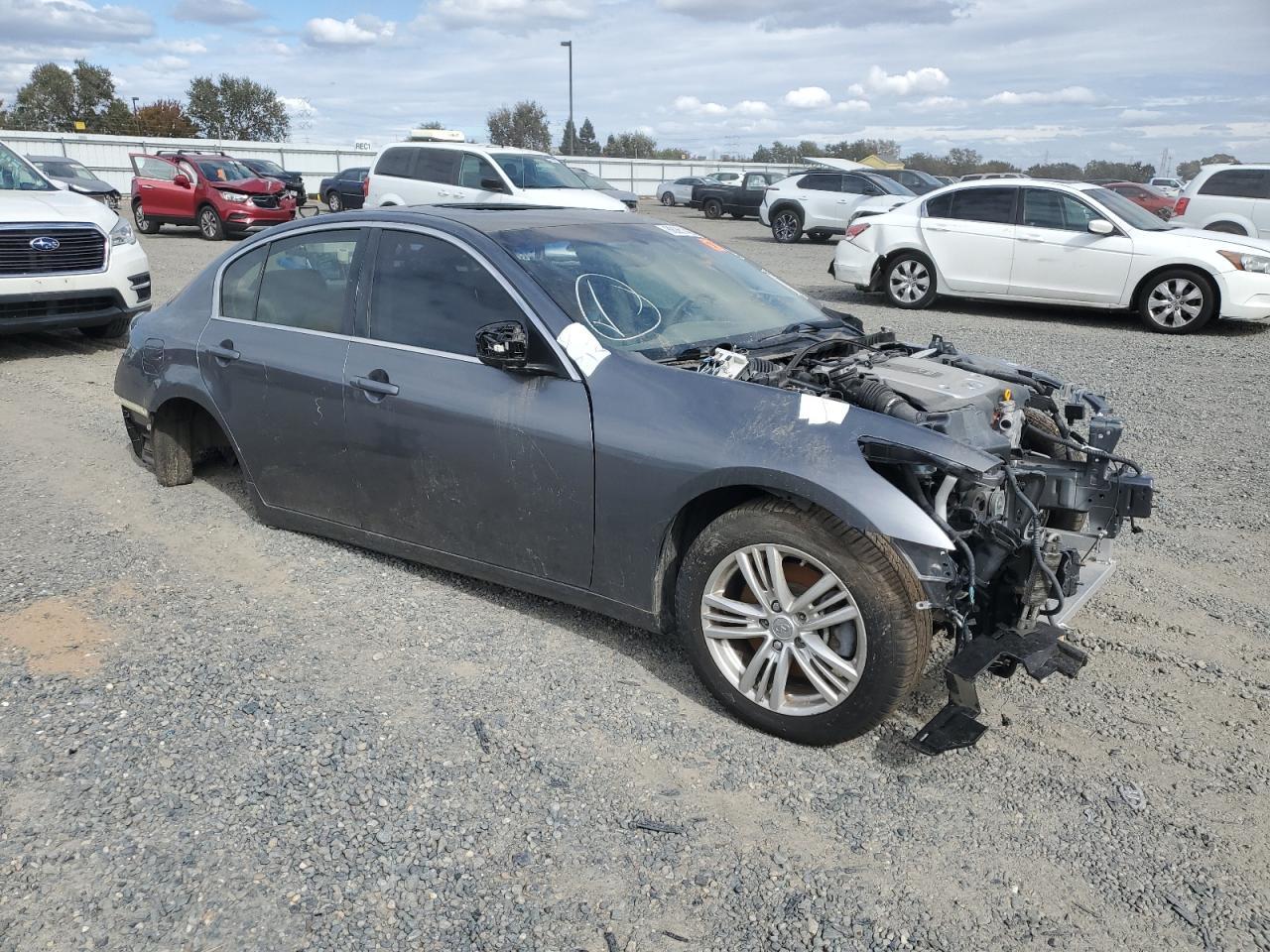 2013 Infiniti G37 Base - Image 4