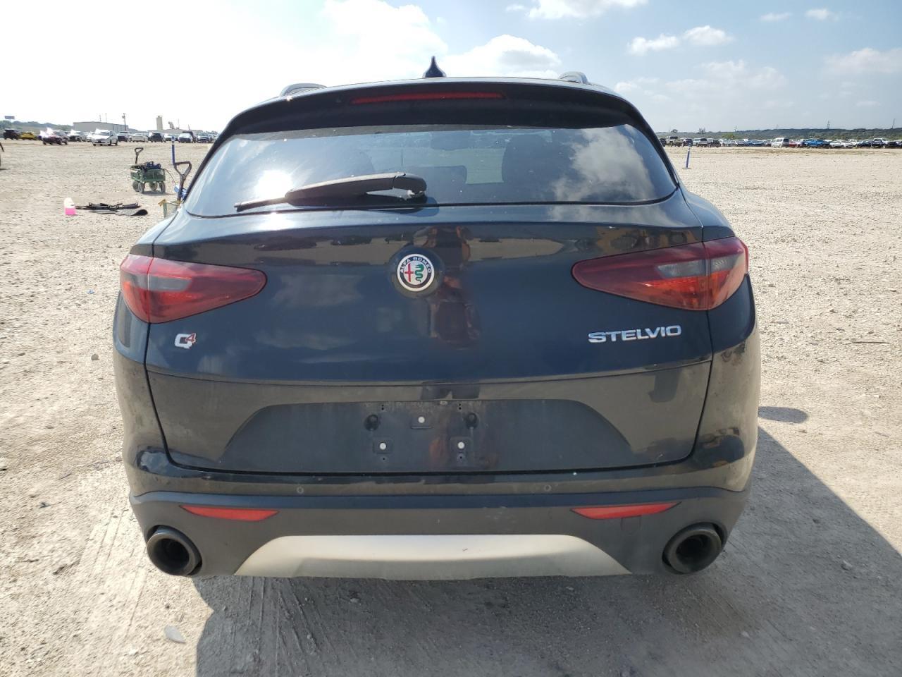 2018 Alfa Romeo Stelvio Ti Sport - Фото 6