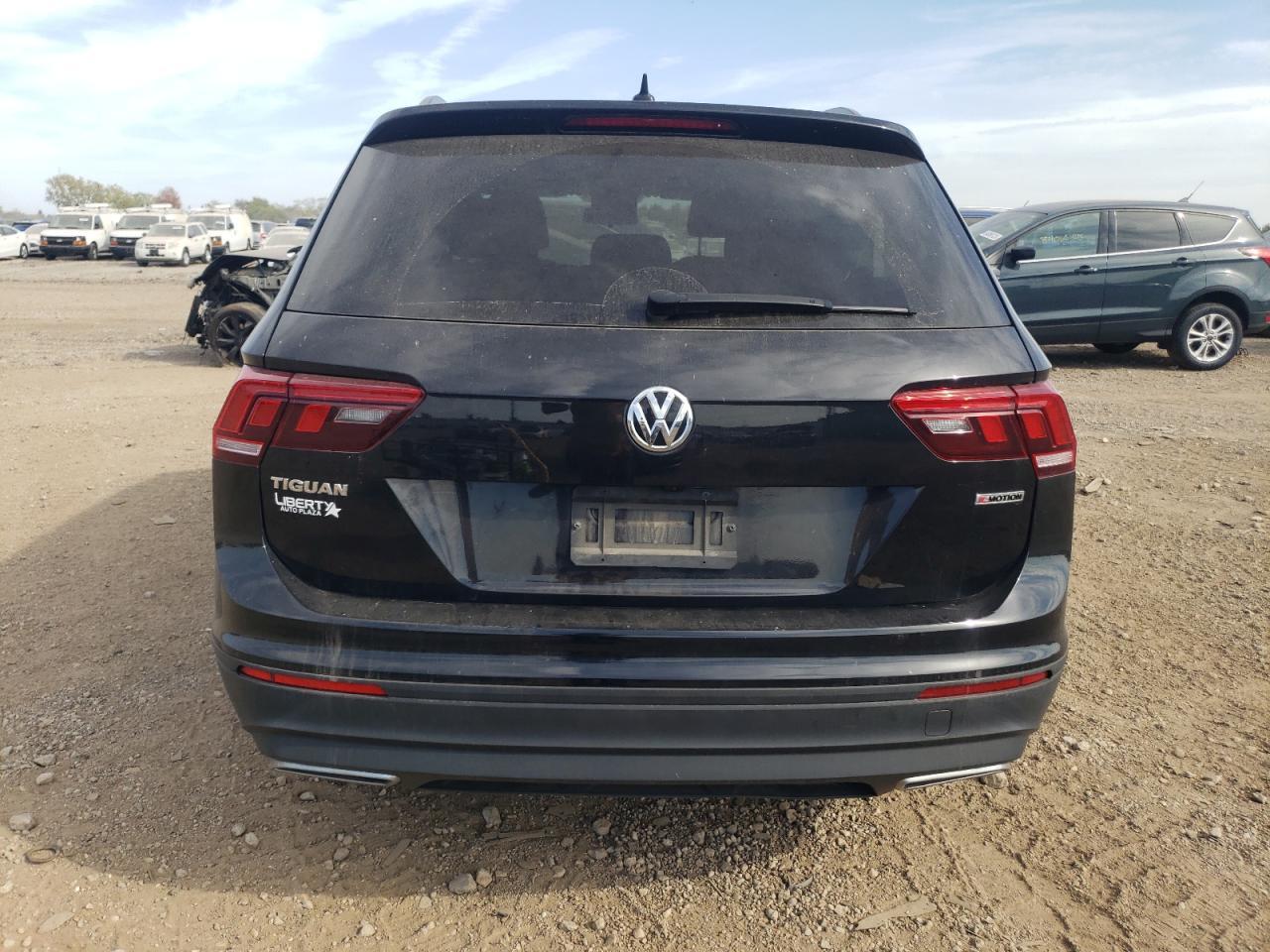 2021 Volkswagen Tiguan S - Фото 6