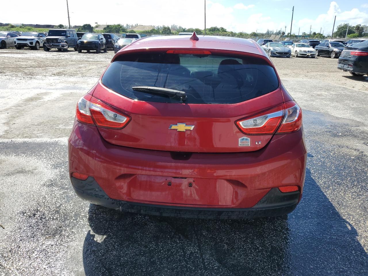 2018 Chevrolet Cruze Lt - Image 6