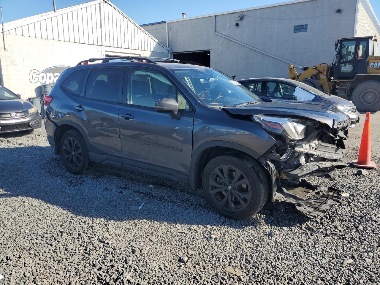 2022 Subaru Forester Sport - Image 4