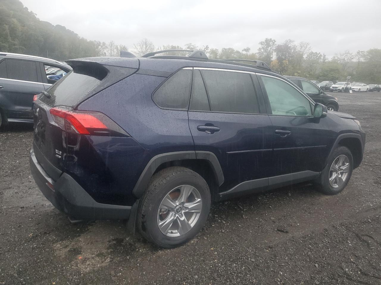 2024 Toyota Rav4 Xle - Фото 3