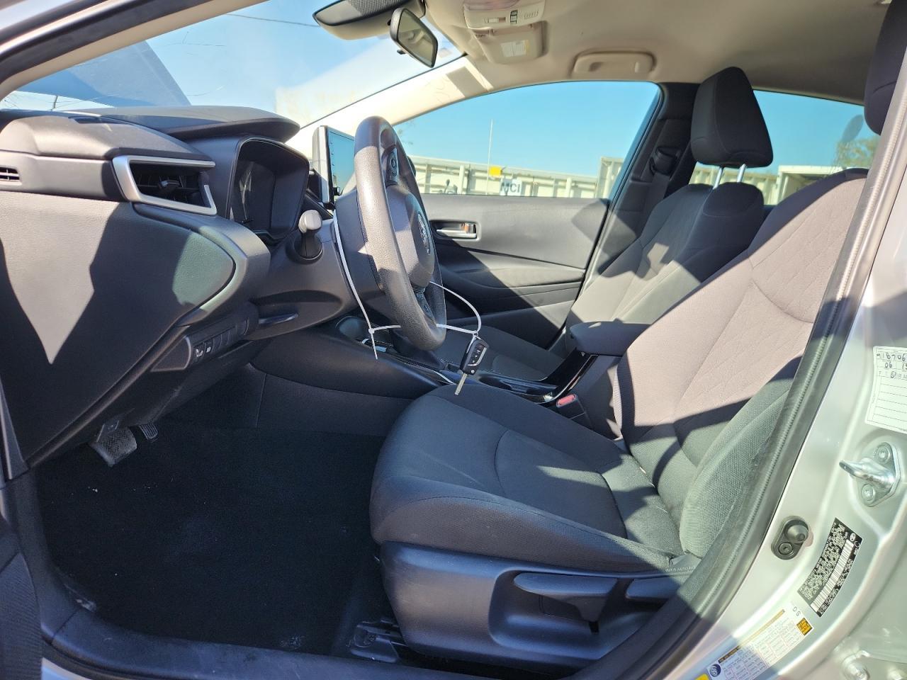 2020 Toyota Corolla Le - Фото 7