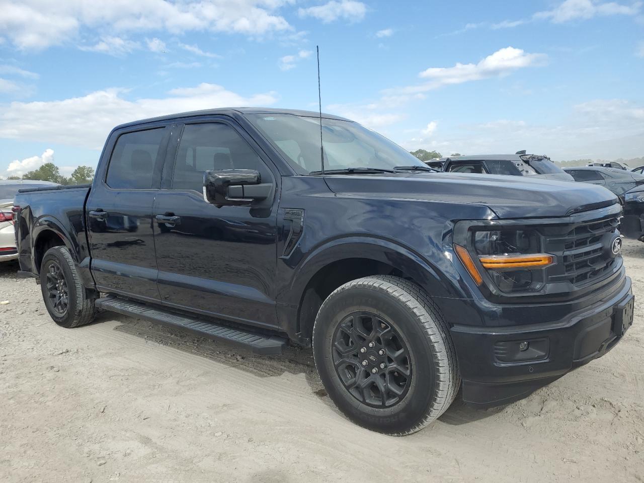 2024 Ford F150 Xlt - Фото 4