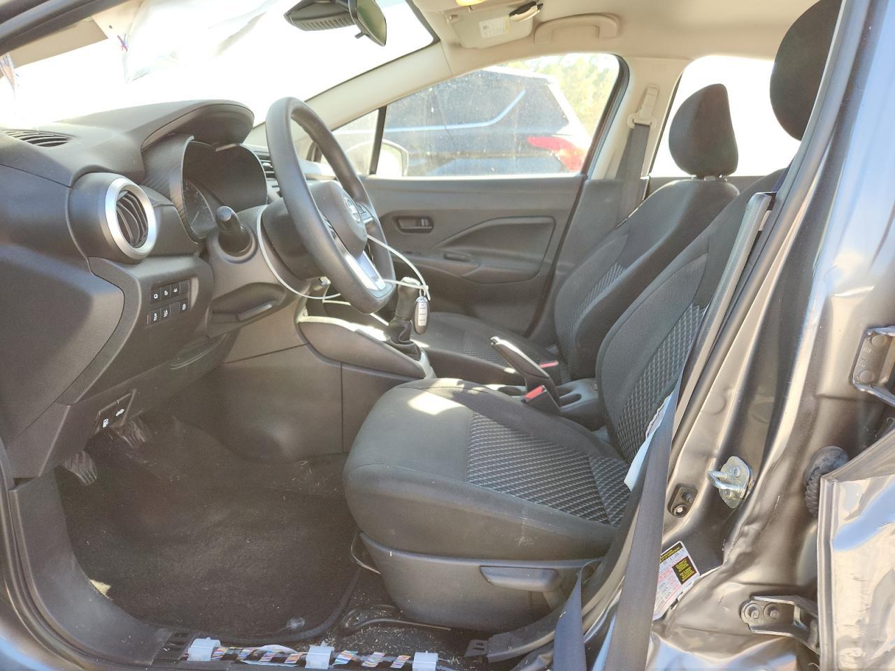 2020 Nissan Versa S - Image 7