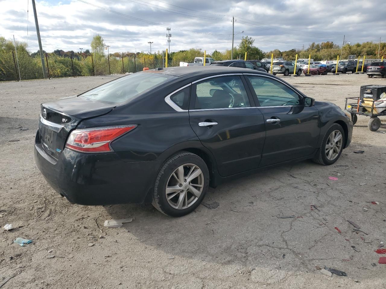 2014 Nissan Altima 2.5 - Image 3