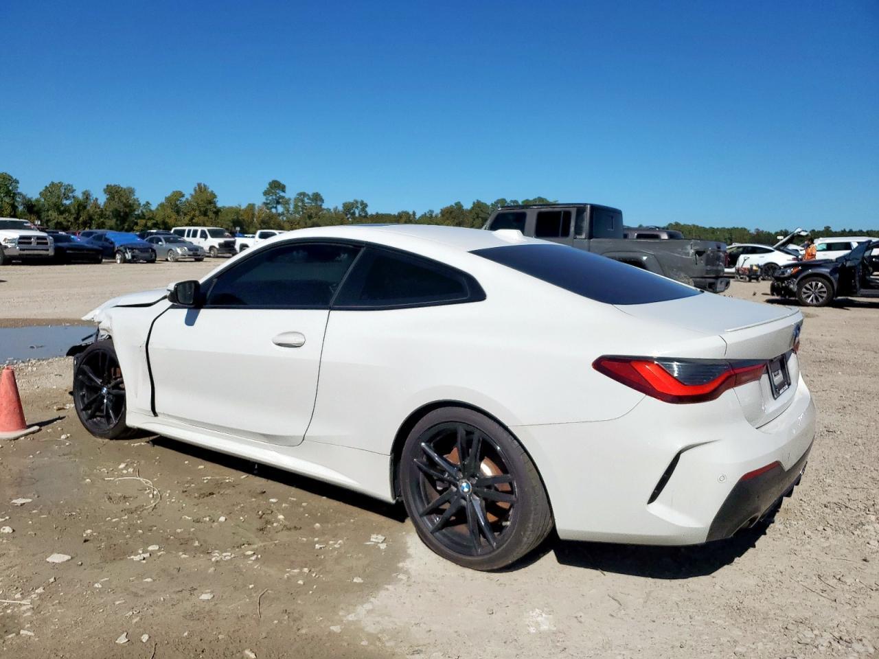 2024 BMW 430I - Image 2