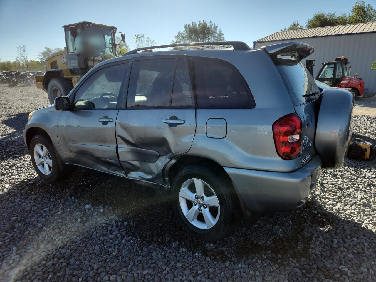 2004 Toyota Rav4 - Image 2