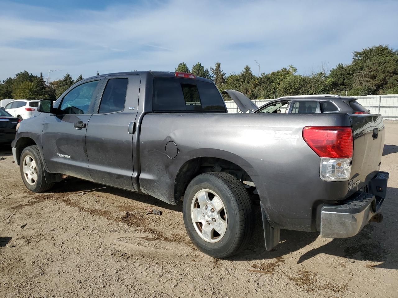 2012 Toyota Tundra Double Cab Sr5 - Image 2