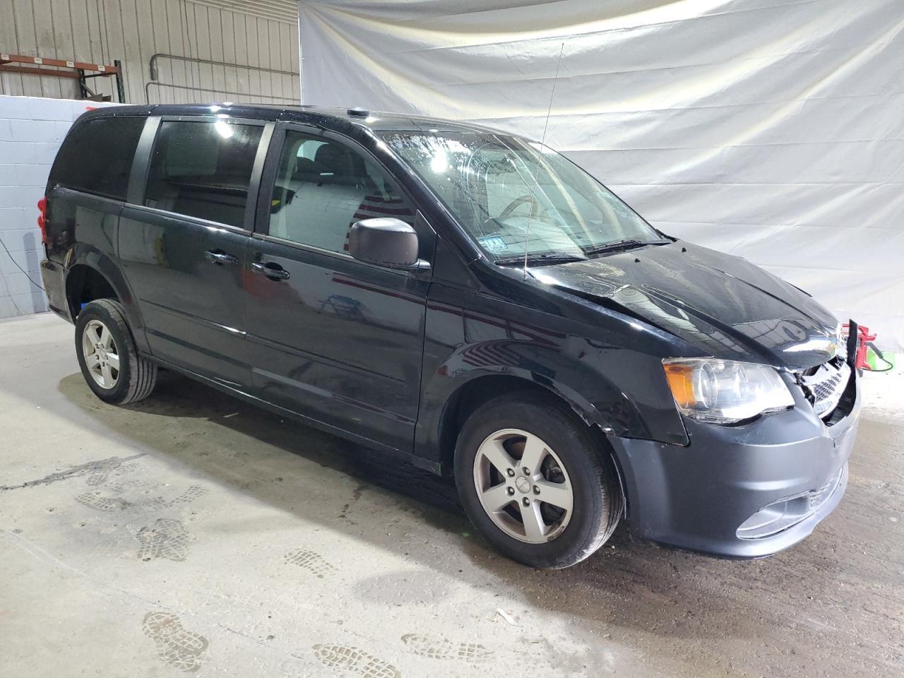 2016 Dodge Grand Caravan Se - Image 4