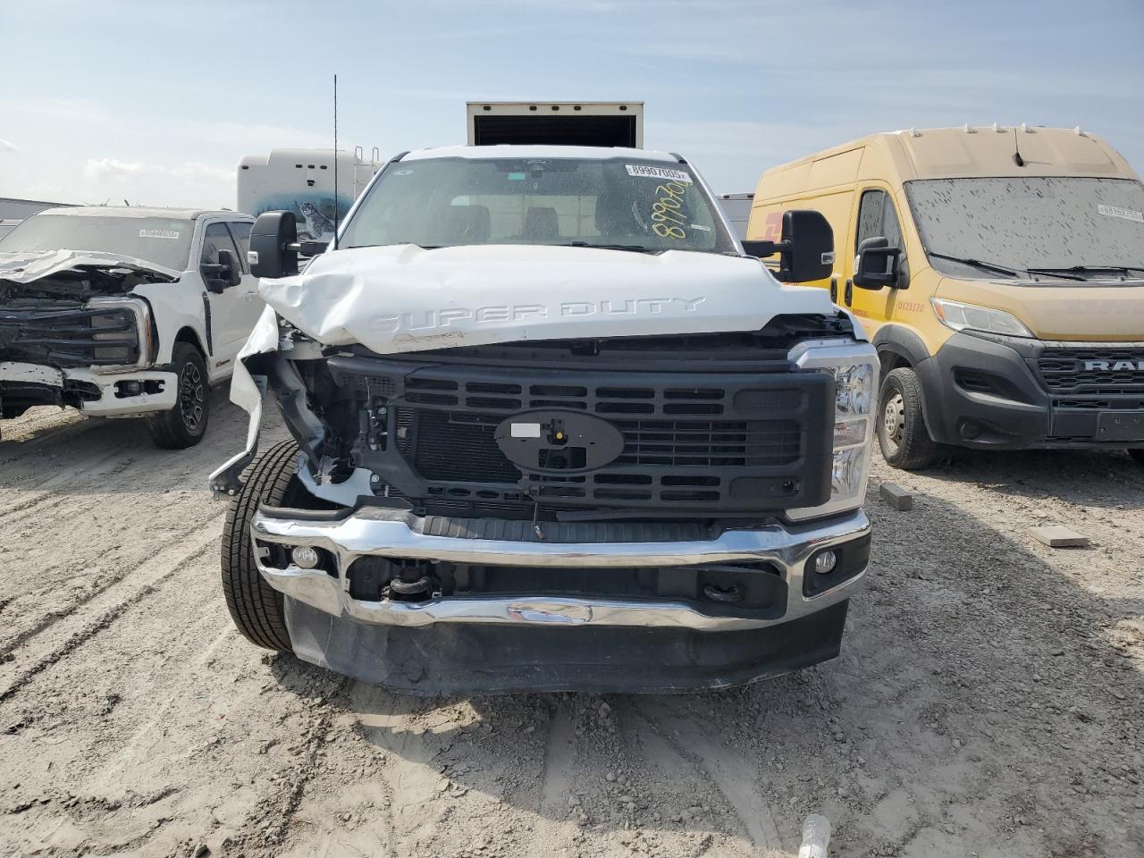 2024 Ford F250 Super Duty - Image 5