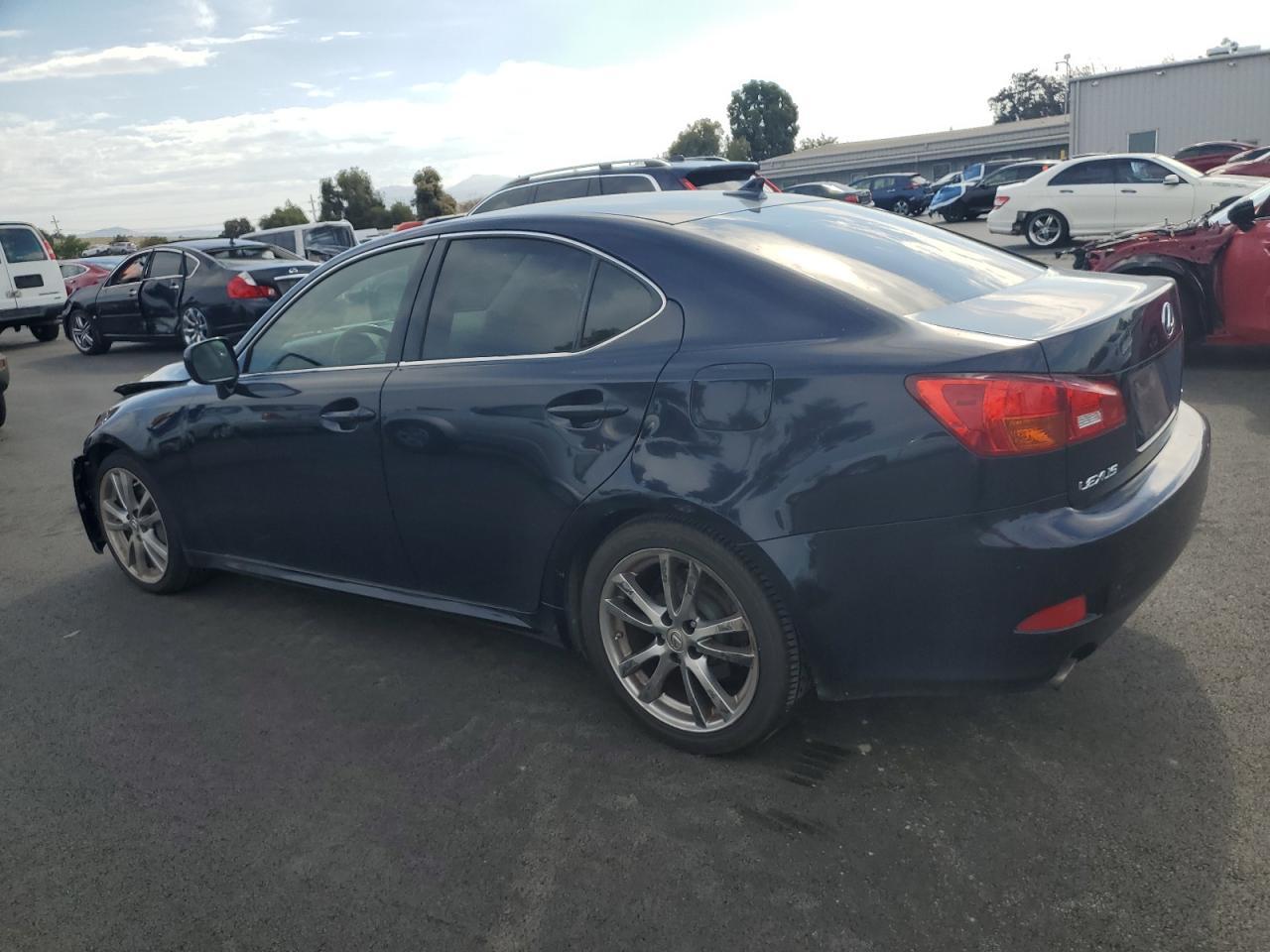 2008 Lexus Is 350 - Image 2