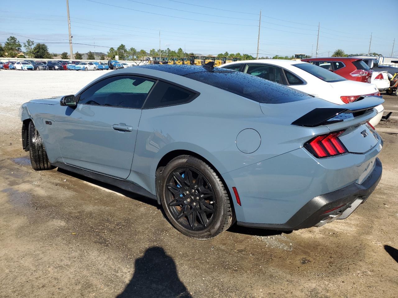 2024 Ford Mustang Gt - Image 2